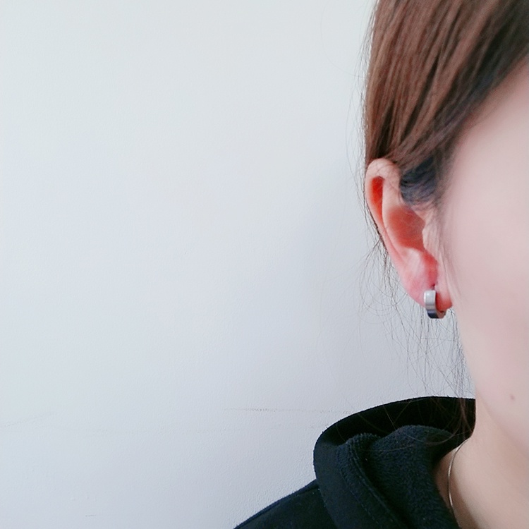 Khuyên Tai Dạng Kẹp Bằng Thép Titan Đơn Giản Phong Cách hip hop Đường Phố Cho Cặp Đôi
