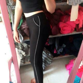 Quần legging sọc