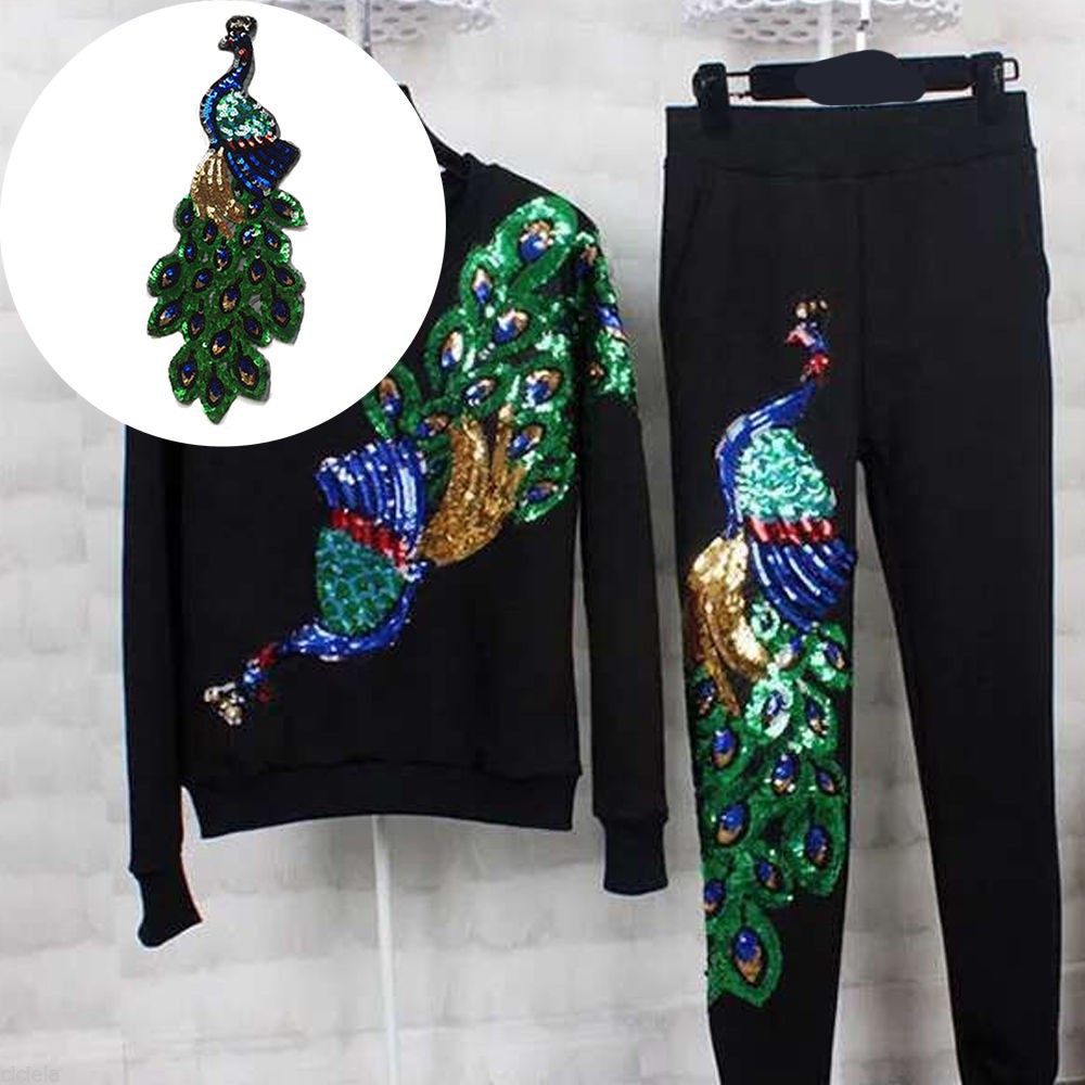 Miếng dán trang trí kiểu ủi/ thêu hình chim công lấp lánh