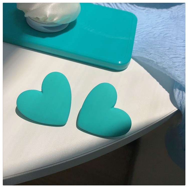 Khuyên Tai Hình Trái Tim Lớn Phong Cách Mới 2022