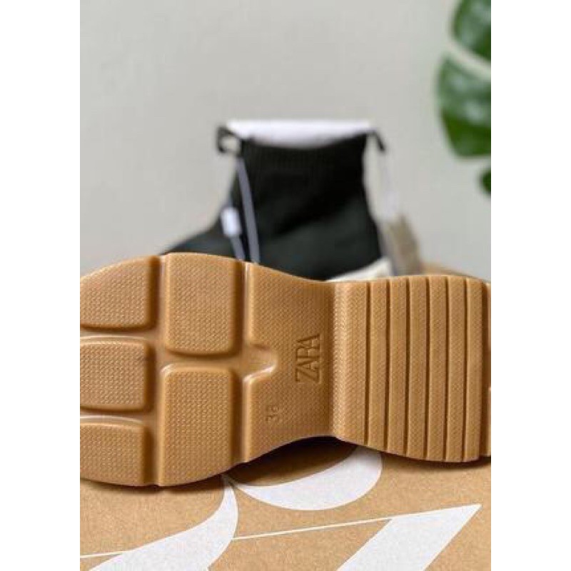 Giày Zara xuất dư dáng thể thao kiểu bít tất size36