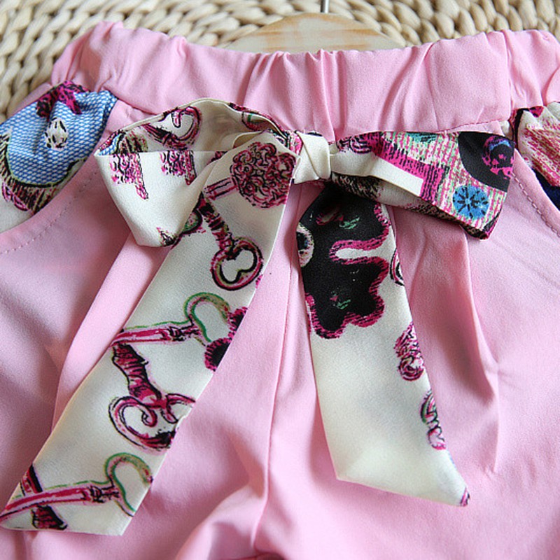 Set áo hoa + quần lửng cho bé gái