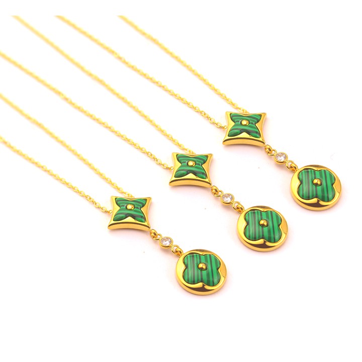 DÂY CHUYỀN NỮ TITAN HOA L V CÁCH ĐIỆU NỀN XANH TN188 siêu đẹp, bền màu, chuẩn thời trang