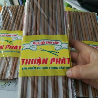 Đũa gỗ Thuận Phát 10 đôi/gói (Nâu)