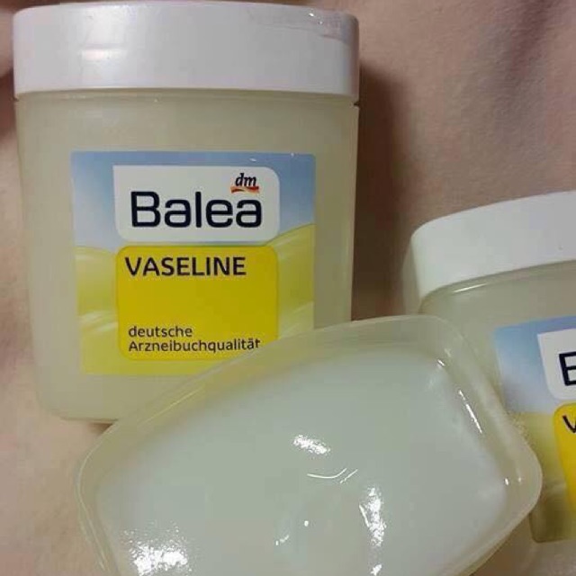 KEM DƯỠNG NẺ VASELINE BALEA HÀNG XÁCH TAY ĐỨC