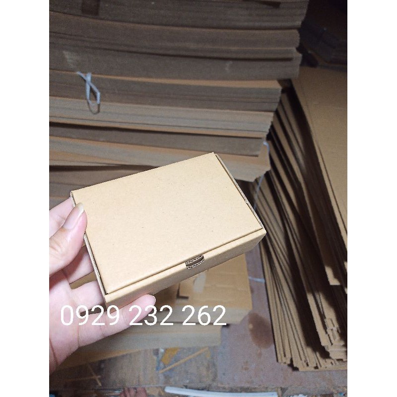 100 hộp carton nắp gài 12 x 8 x 4 cm