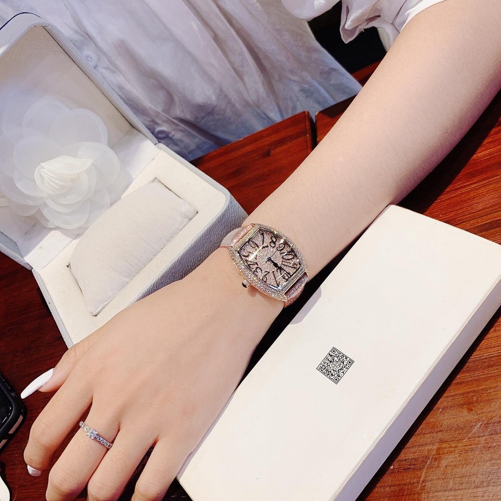 Đồng Hồ Nữ Davena phiên bản hồng D31525