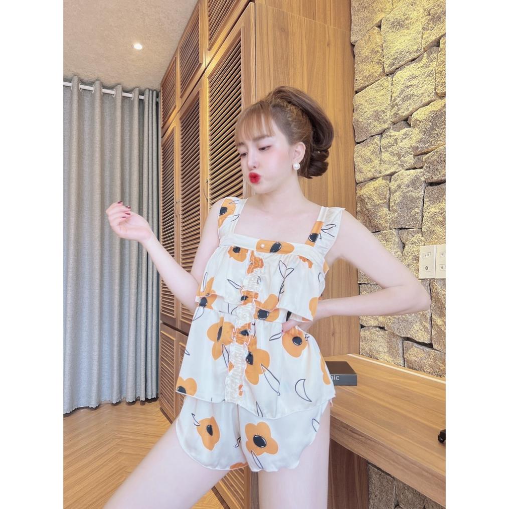 Bộ Đồ Ngủ 2 Tầng Đính Nút Ngọc Trai Chất Vải Latin Cao Cấp, Cách Tân Siêu Xí Xọn, Nhí Nhảnh