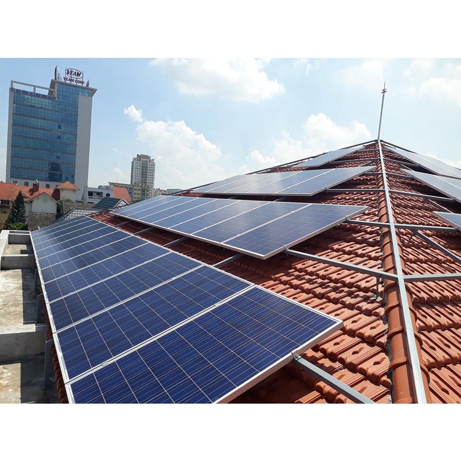 Tấm pin năng lượng mặt trời nhiều loại kích thước từ 15W-30W, chất liệu polycrystalline cao cấp, tặng đầy đủ phụ kiện