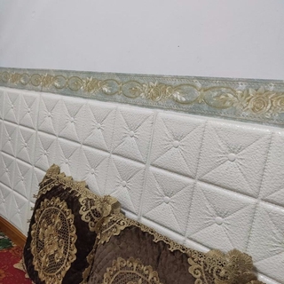 Cuộn dây dán bậc thang trang trí tự dính dài 5m