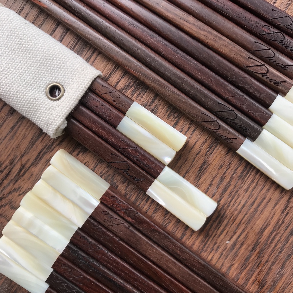 Đũa gỗ trắc đầu ốc cao cấp dành cho tín đồ Sushi khắc tên miễn phí và tặng bao vải đựng đũa