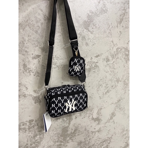 Túi đeo chéo MLB MONOGRAM MINI CROSSBODY BAG BLACK