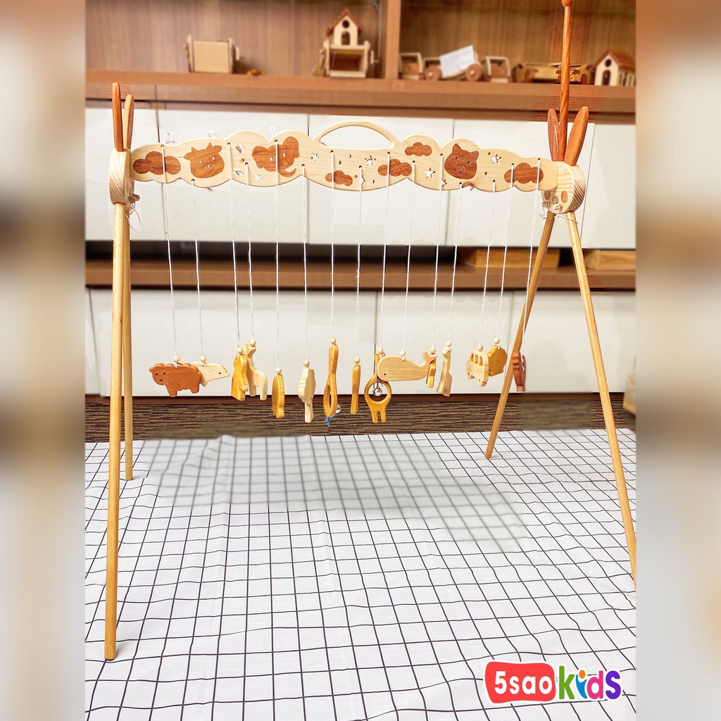 KỆ GỖ CHỮ A, đồ chơi kệ chữ A cho bé sơ sinh - 5Saokids