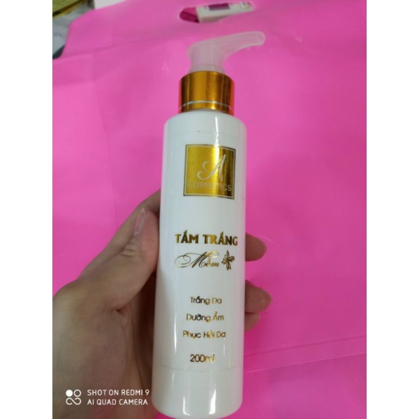 kem tắm trắng giúp dưỡng da 200ml