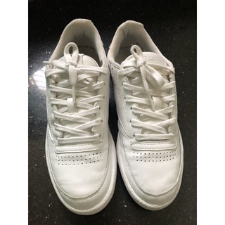 pass giày reebok