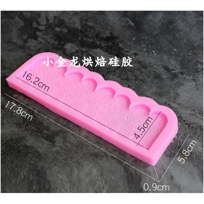 Khuôn Silicone Viền Trái Tim