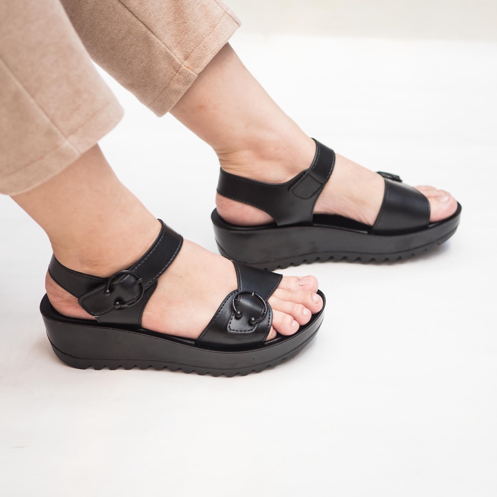 GIÀY SANDAL QUAI HẬU GÓT CAO NỮ BITA'S ĐẾ XUỒNG SAN.02 (ĐEN + TRẮNG) - BITAS