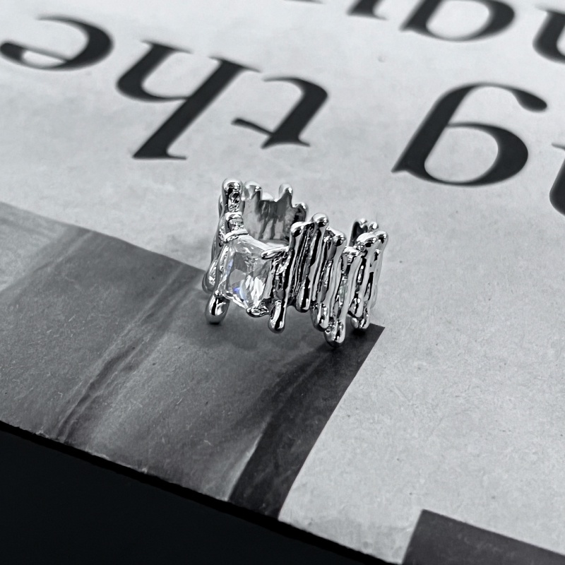 Nhẫn Đính Đá Quý Thiết Kế Mới Cao Cấp