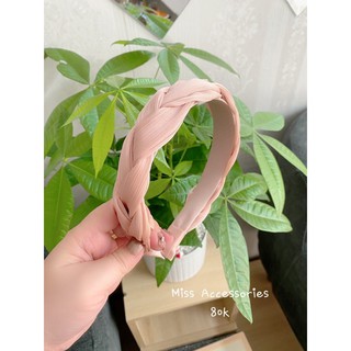 Bờm xước tóc kiểu tết tóc