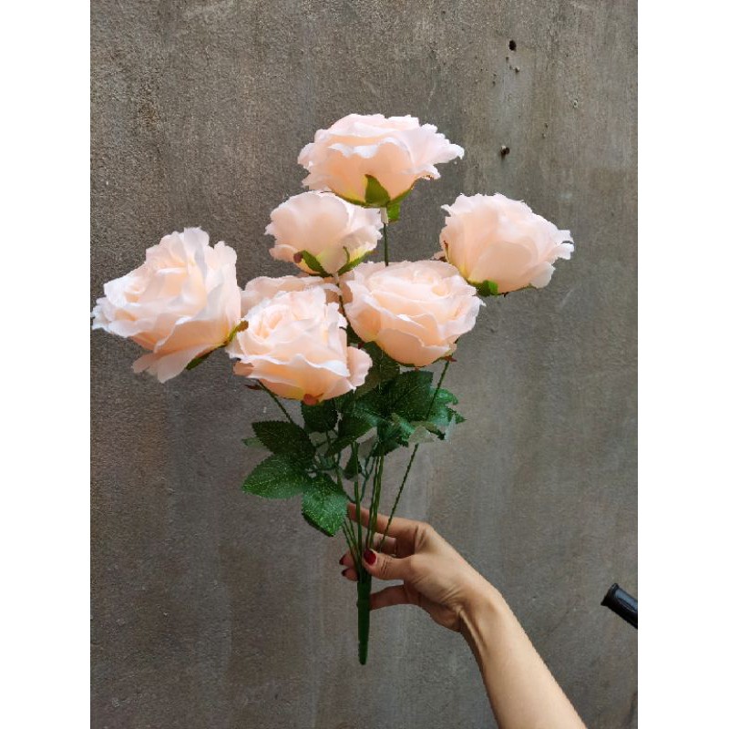 1 cụm hoa hồng 9 bông to 9cm, dài 40cm