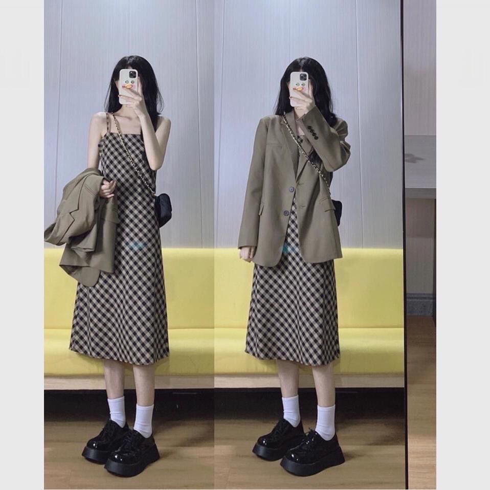 Set Đầm Hai Dây Họa Tiết Sọc Caro Và Áo Khoác Phong Cách Retro Thời Trang Cho Nữ