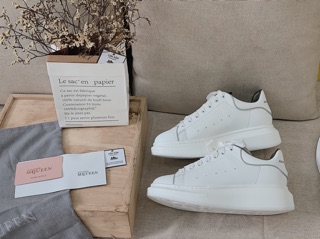 Giày thể thao cao cấp McQueen phản quang