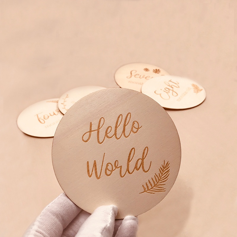 Bảng Gỗ Hình Tròn 4 Inch In Chữ Hello World Độc Đáo Cho Bé Sơ Sinh làm quà tặng sinh nhật đầy tháng THG
