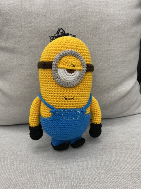 Thú bông đan len Handmade - Bé Minion tinh nghịch