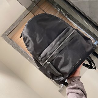 Balo Thể Thao Burberry Cỡ Lớn Chất Liệu Da Thời Trang Cho Nữ