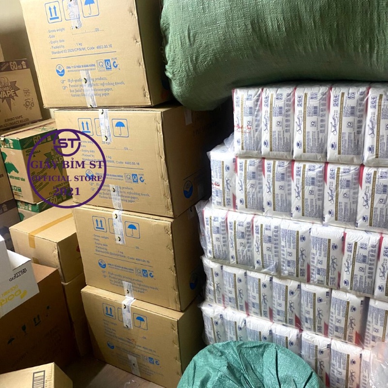 Giấy ăn cân Hàng Không vuông 2 lớp x 450 tờ loại cao cấp cho nhà hàng, quán cafe, quán ăn