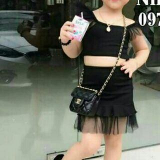 Bộ áo váy phối lưới cánh tiên.