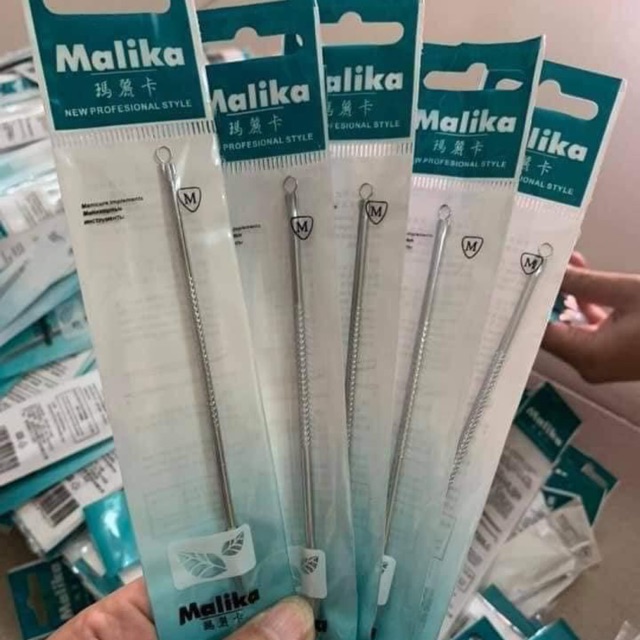 Que nặn mụn malika que nặn mụn 2 đầu