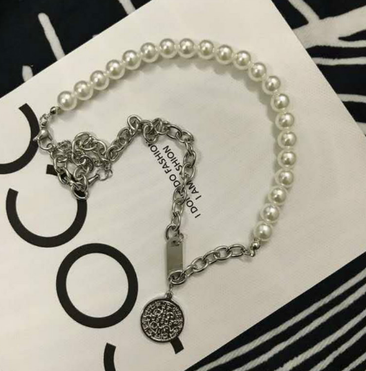 Vòng cổ đính hạt ngọc trai phong cách hip hop dành cho nữ