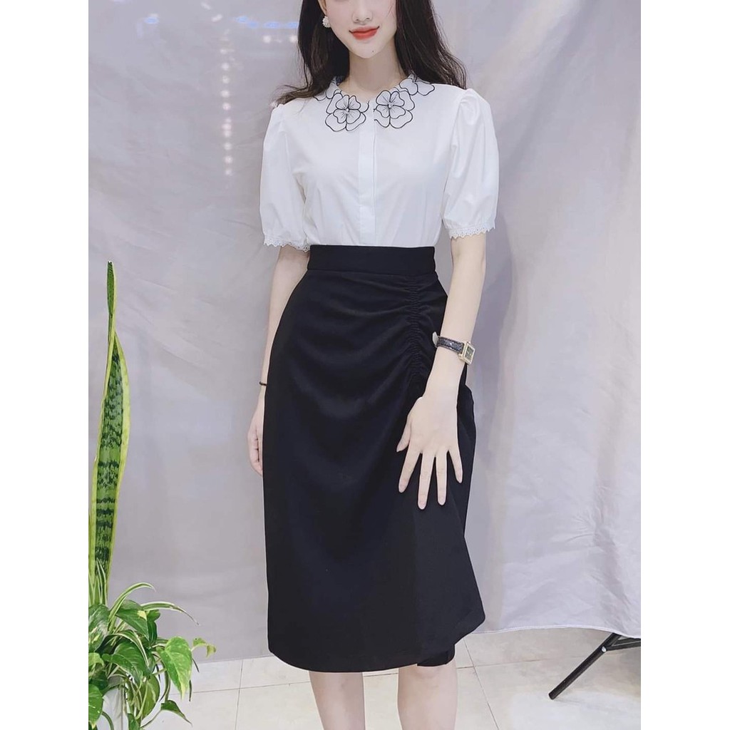 Chân Váy Gia Công Kiểu Đuôi Cá Nhún Bên Sành Điệu