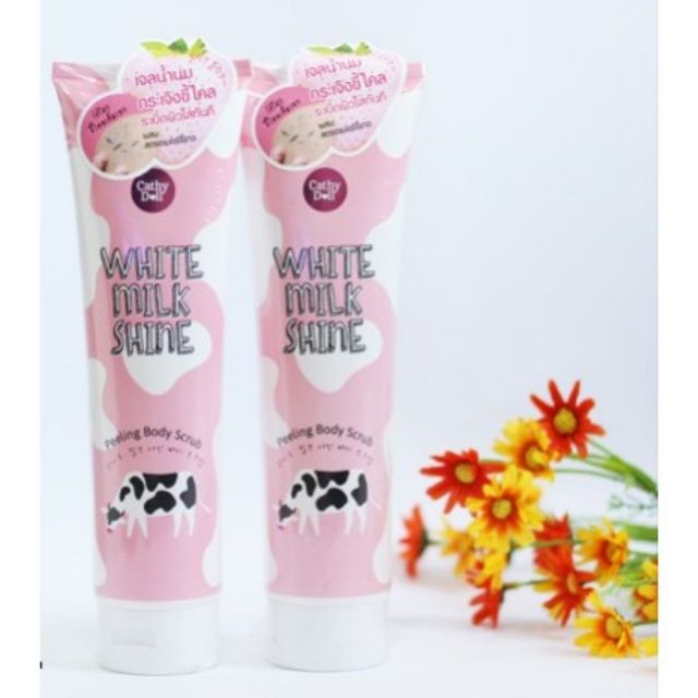 Tẩy da chết Body Cathay Doll 320ML