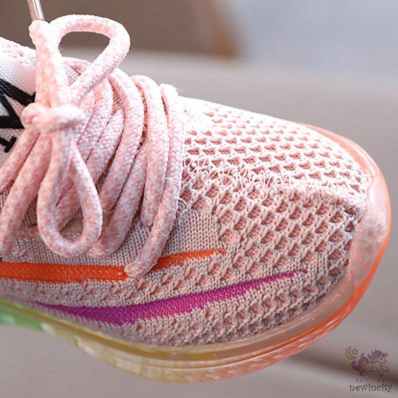 Giày Thể Thao Chống Trượt Có Đèn Led Cho Bé