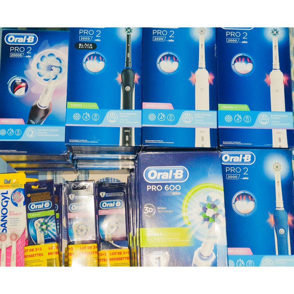 Bàn chải điện Oral-B Pro 600 3D