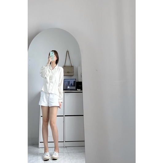 Áo sơ mi nữ tay bồng chiết eo nhẹ hàn quốc vải lụa cổ tròn tiểu thư xinh xắn