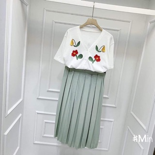 Sét áo kèm chân váy dập ly
