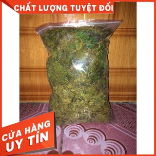 Rêu rừng khô.