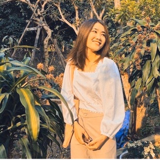 Áo crop cột nơ lưng