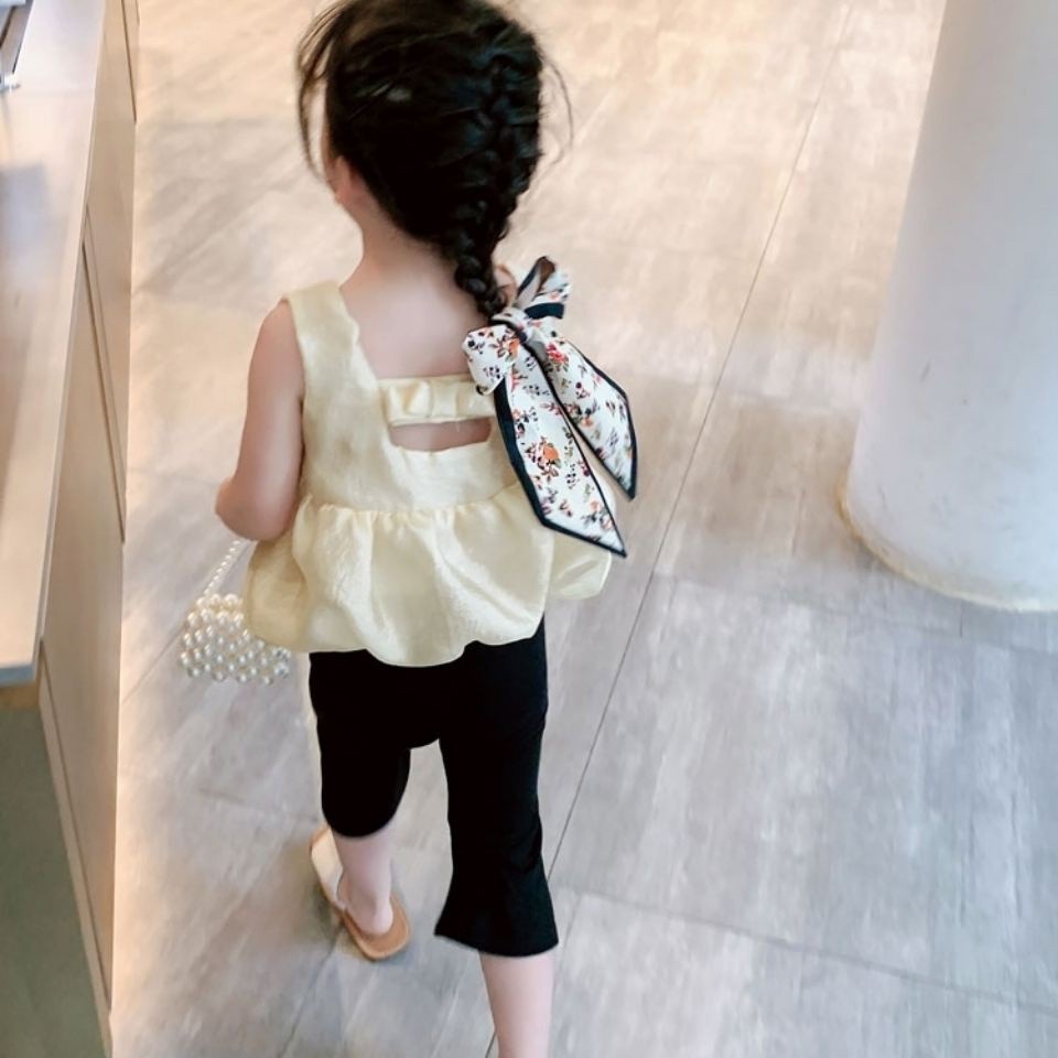 Áo thun sát nách in màu đơn giản kiểu 2023 cho nữ