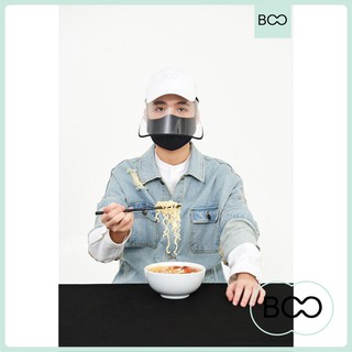 Mũ Snapfit Đính Plastic Boo