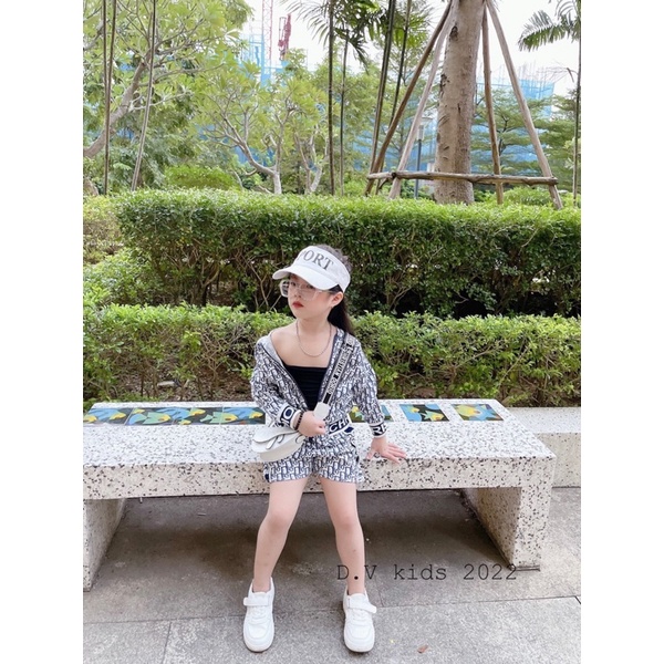 Set đi ỏ 3 chi tiết mũ liền cho bé gái