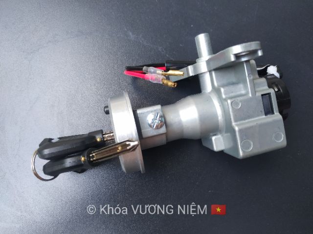 Khóa máy xe Nouvo 5 chìa 8 cạnh chống trộm cao cấp chính hãng VƯƠNG NIỆM