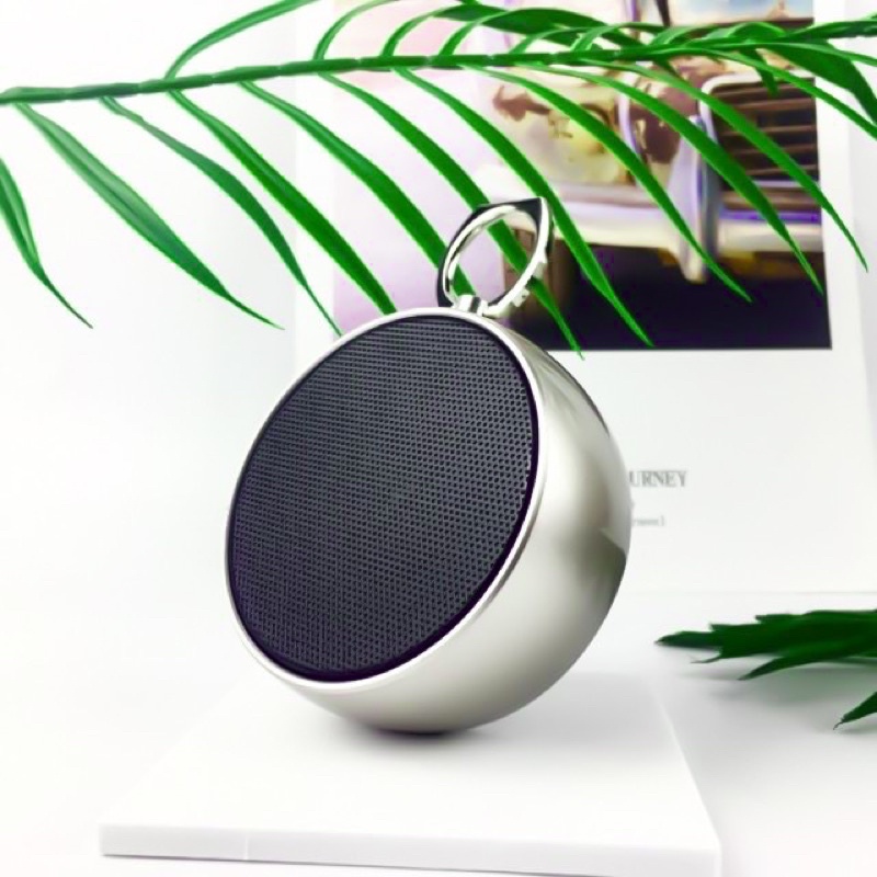 Loa Bluetooth Mini Bs02 Có Móc Treo Tiện Lợi Và Khe Cắm Thẻ Nhớ, Cổng 3.5mm