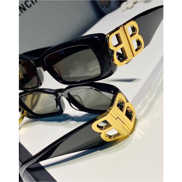Kính chữ B BALENCIAGA màu đen trắng logo vàng,kính thời trang nam nữ thiết kế phong cách Pháp hiện đại,trẻ trung,cá tính