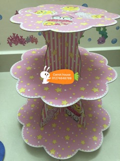 Kệ để bánh cupcake  3 tầng