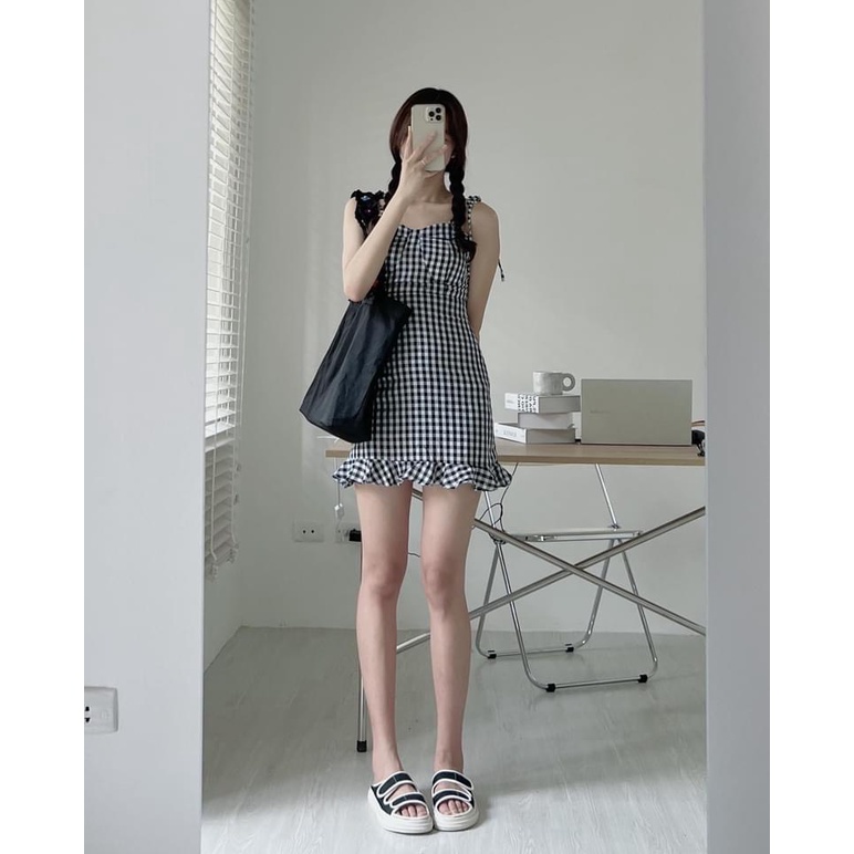 Váy 2 dây có dây điều chỉnh xinh xắn phong cách HÀn Quốc