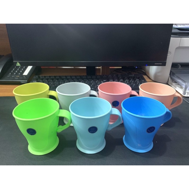 Ca quai thái rio nhiều màu